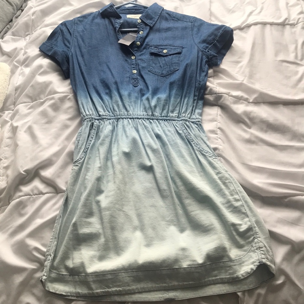 Abercrombie kids size 15/16 ombré jean dress.